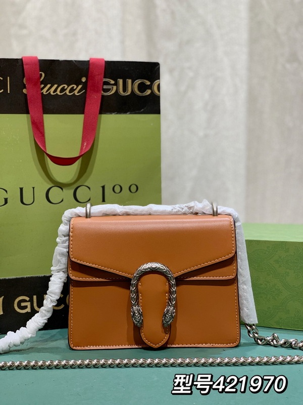 Gucci Handbags 577